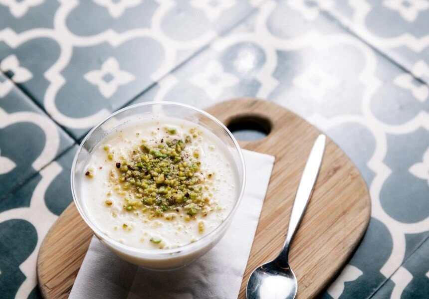 طرز تهیه فرنی خوشمزه