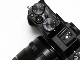 دوربین عکاسی DSLR