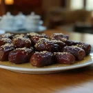 این مقاله درباره اینه که خرما رو با چی بخوریم