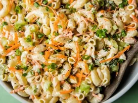 دلایل سفت شدن سالاد ماکارونی