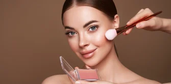 مقاله درمورد میکاپ طبیعی و ساده روزانه است